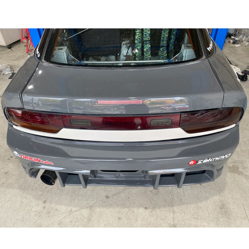 180sx 前期・中期　リア センターガーニッシュ 180SX前・中期用のリアガーニッシュFRP製｜パーツパーク